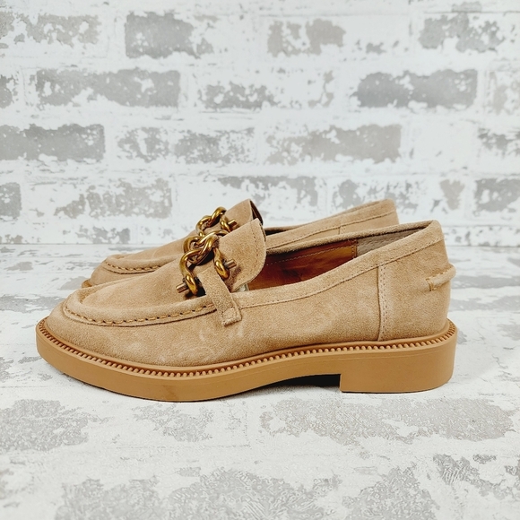 Steve Madden Shoes - New Steve Madden Karmine Gleaming Tan Suede Goldtone Hardware Loafer W246
